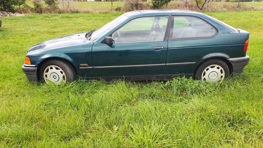 Prodám BMW e36 rv.1995 316i,automat 123000km - foto 2