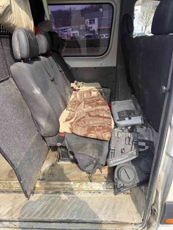 Volkswagen Crafter 2,0   rok 2015, 6 míst, první majite - foto 8