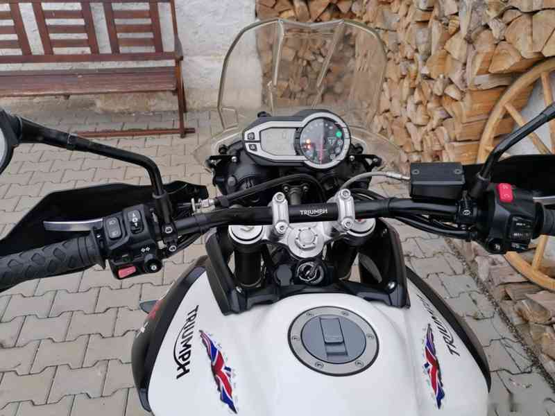 TRIUMPH TIGER 800 XCX ABS - foto 12