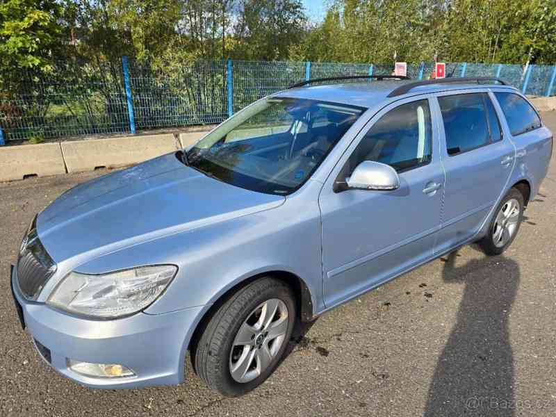 Škoda Octavia 1,9 TDI PD DPF 4x4 Elegance Combi  TDI 77kw 4X - foto 9