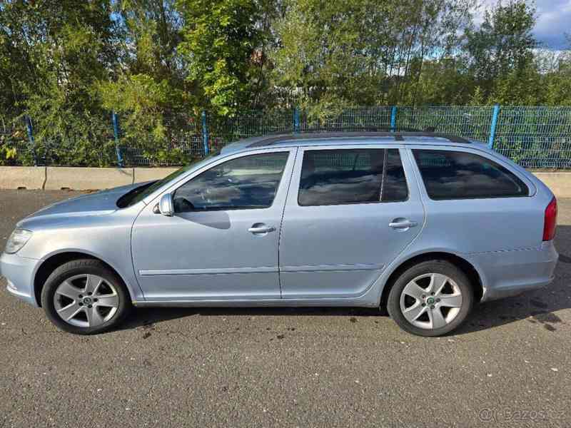 Škoda Octavia 1,9 TDI PD DPF 4x4 Elegance Combi  TDI 77kw 4X - foto 6