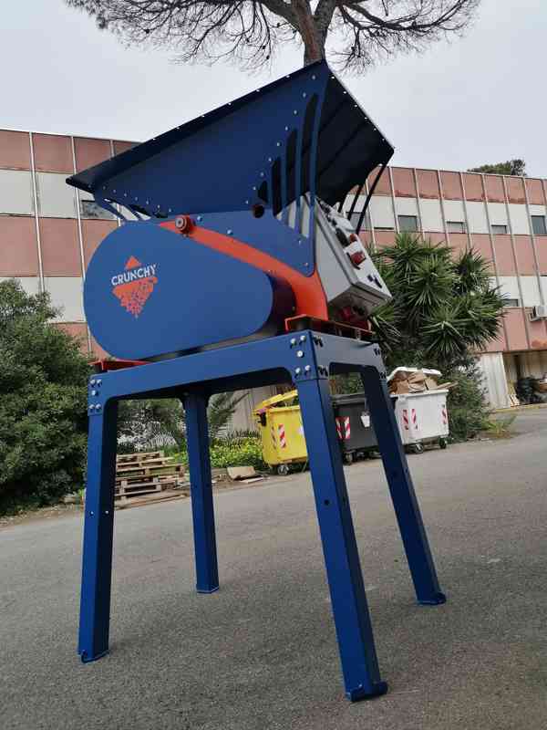 CRUNCHY PLUS čelisťový drtič, vstup 410*235 mm,  650 kg - foto 3