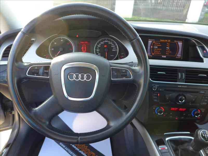 Audi A4 2,0 TDI QUATTRO, 1.MAJITEL - foto 7