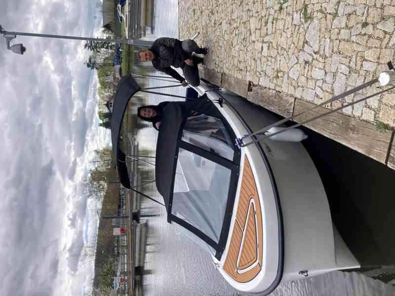 Valory 490 Premium r.v.2022 + motor + vlek - POUŽITÁ - foto 3