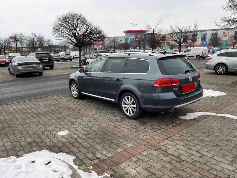 Volkswagen Passat 2,0   b7 ALLTRACK TDI 4x4 - foto 8