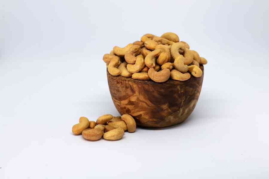 Velký výběr ořechů, sušeného ovoce, semínek... - foto 4