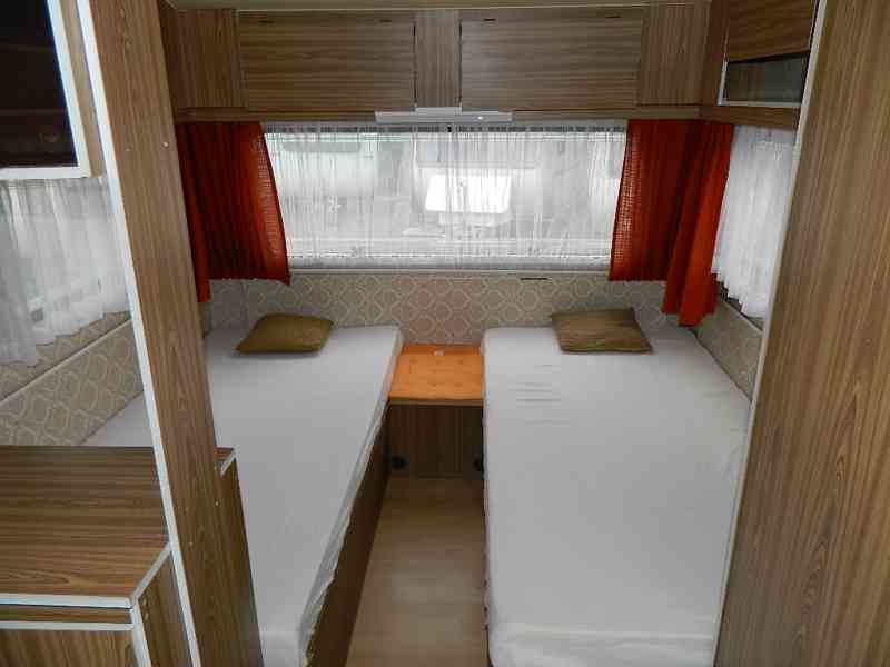 Dvouosý karavan Burstner - foto 5