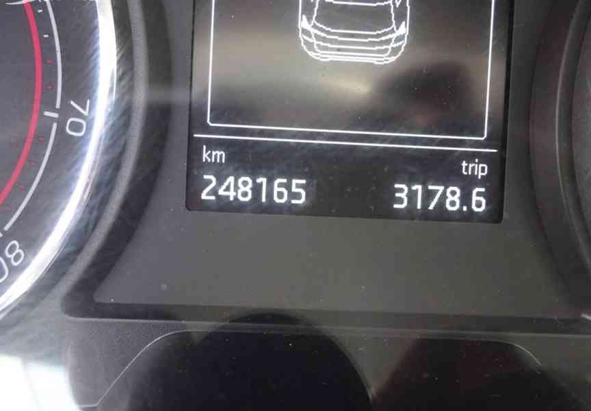 Škoda Kamiq, 1.0 TSI (70 KW) EL.SERVISKA - foto 7