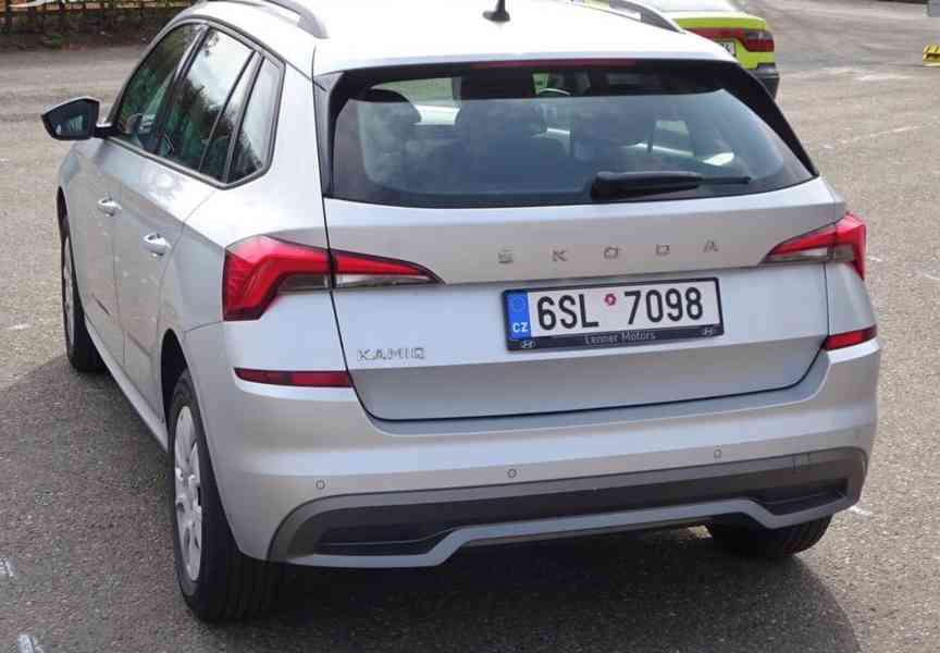 Škoda Kamiq, 1.0 TSI (70 KW) EL.SERVISKA - foto 4