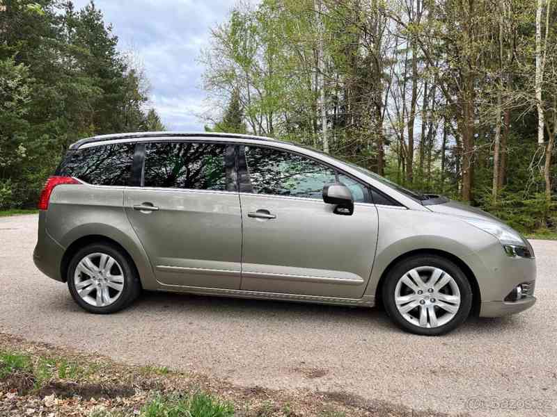 Peugeot 5008 2,0 HDi Allure - foto 9