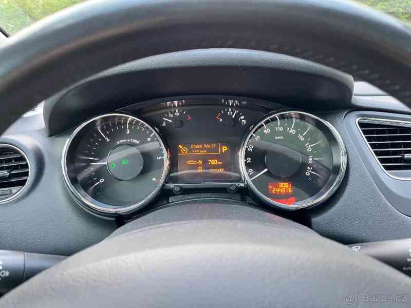 Peugeot 5008 2,0 HDi Allure - foto 12