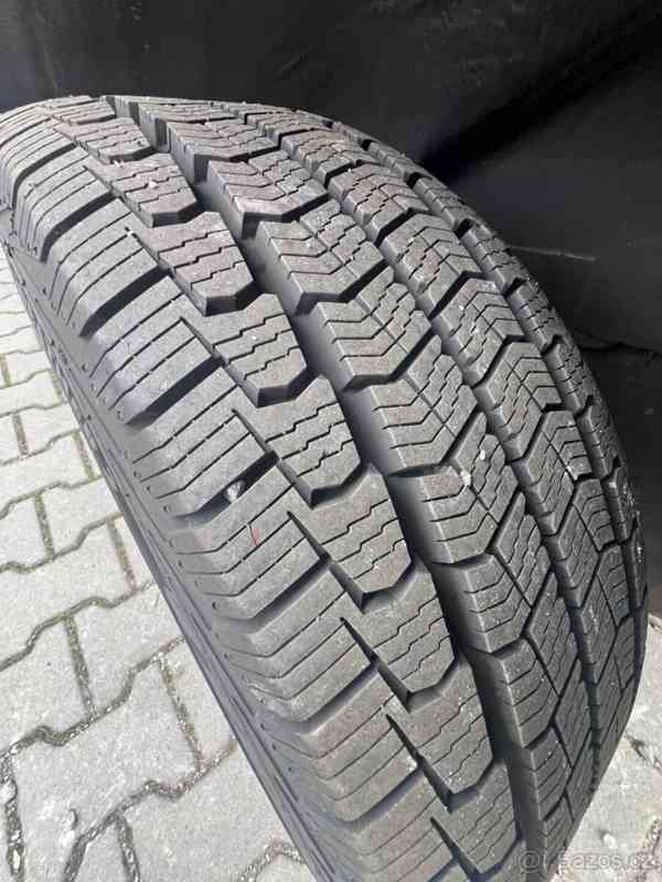 Volkswagen T-Cross 2,5   TDi 65 kW long - foto 20