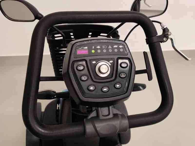 Elektrický čtyřkolový skútr Galaxy Plus – repasovaný  - foto 4