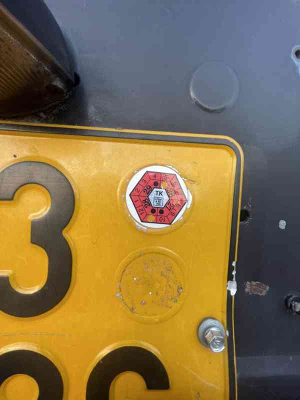 Trktor BELARUS 1221,4 garance, servisovany, čeln.nakladač.  - foto 9