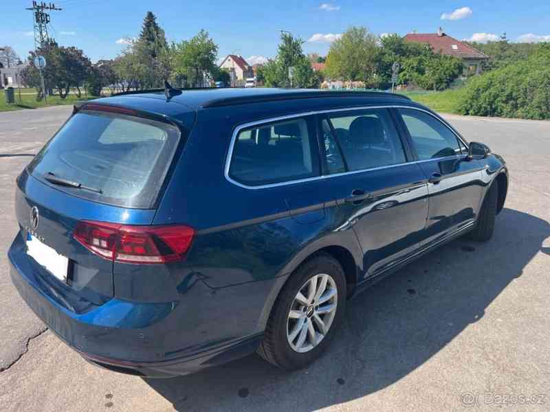 Volkswagen Passat 2,0 B8 TDI DSG MY22 CAM LED - foto 7
