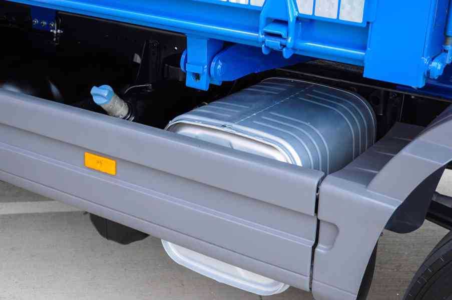 MERCEDES ATEGO 1518 - TŘÍSTRANNÝ S3 SKLÁPĚČ - VYKLÁPĚČ EU5 - foto 14