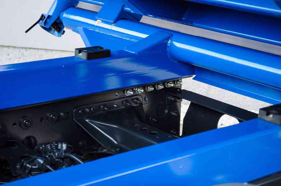 MERCEDES ATEGO 1518 - TŘÍSTRANNÝ S3 SKLÁPĚČ - VYKLÁPĚČ EU5 - foto 84