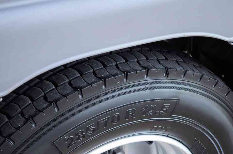 MERCEDES ATEGO 1518 - TŘÍSTRANNÝ S3 SKLÁPĚČ - VYKLÁPĚČ EU5 - foto 18