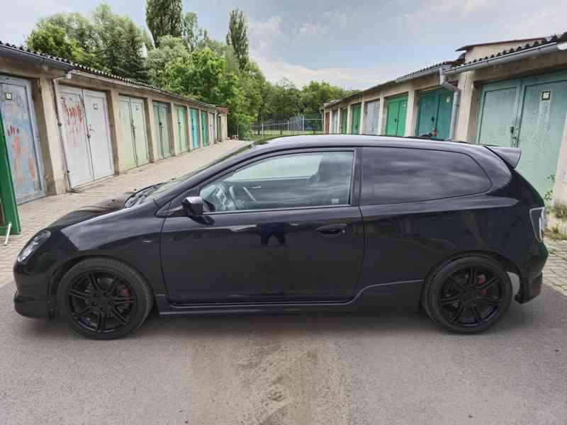 Honda Civic Type R EP3, 241PS - foto 11