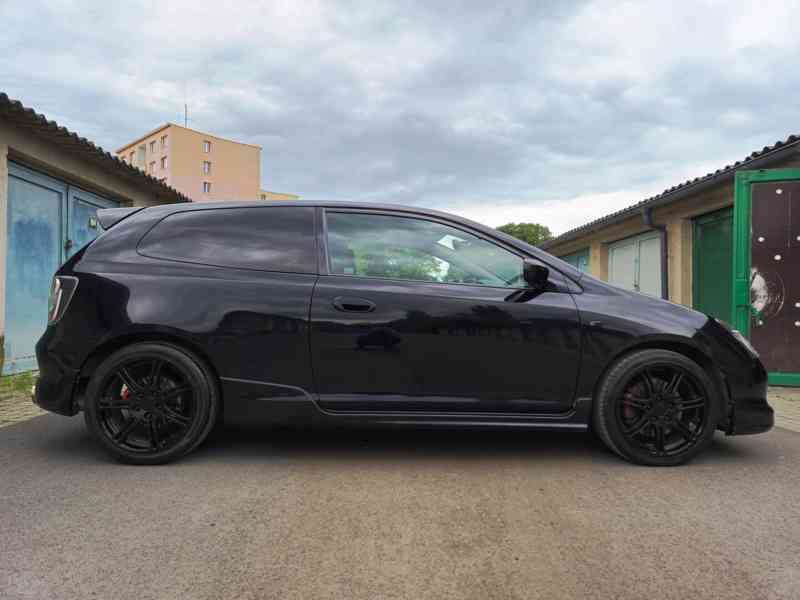 Honda Civic Type R EP3, 241PS - foto 3