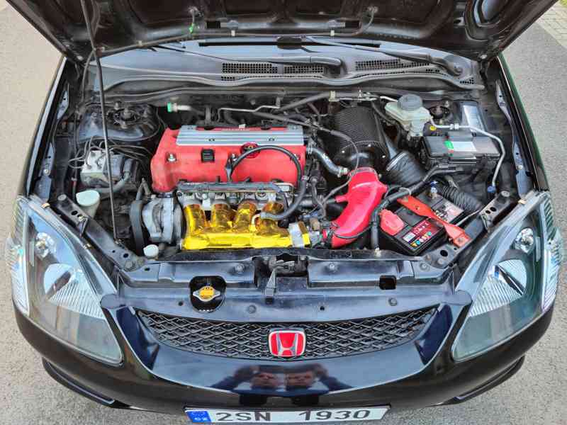 Honda Civic Type R EP3, 241PS - foto 6