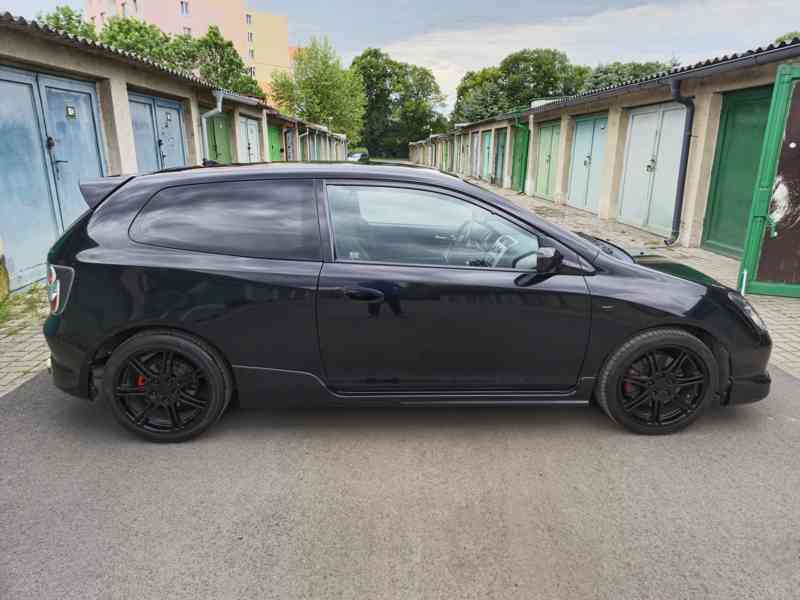 Honda Civic Type R EP3, 241PS - foto 13