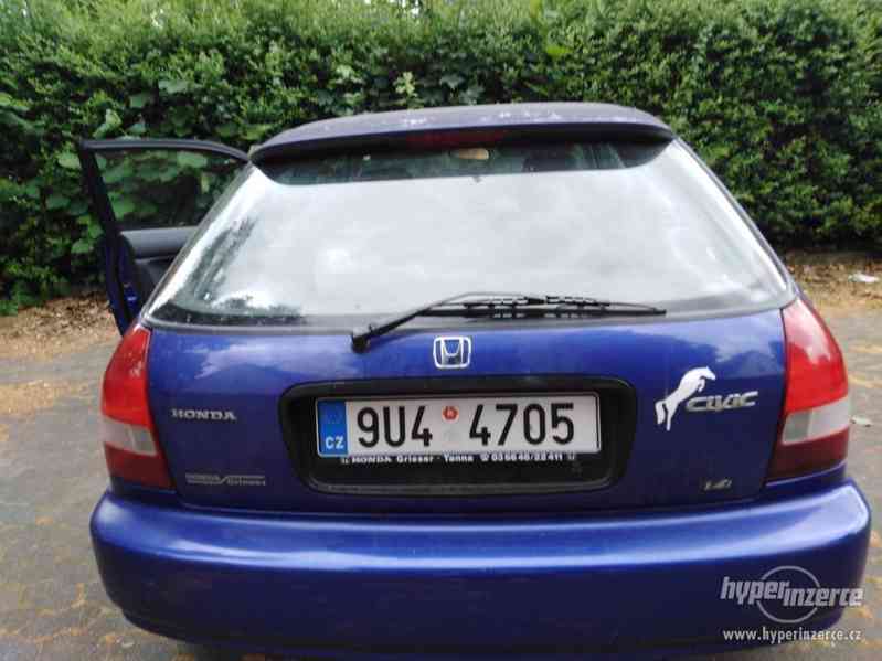 Honda Civic 1,4 cm3 - foto 15