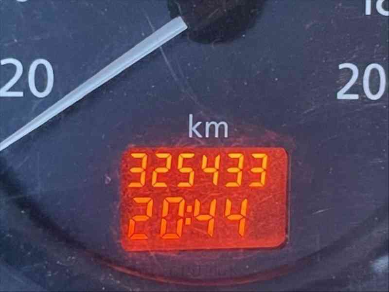 Renault Trafic 1,9   6 míst, rv 2003, 325 tis. km - foto 18