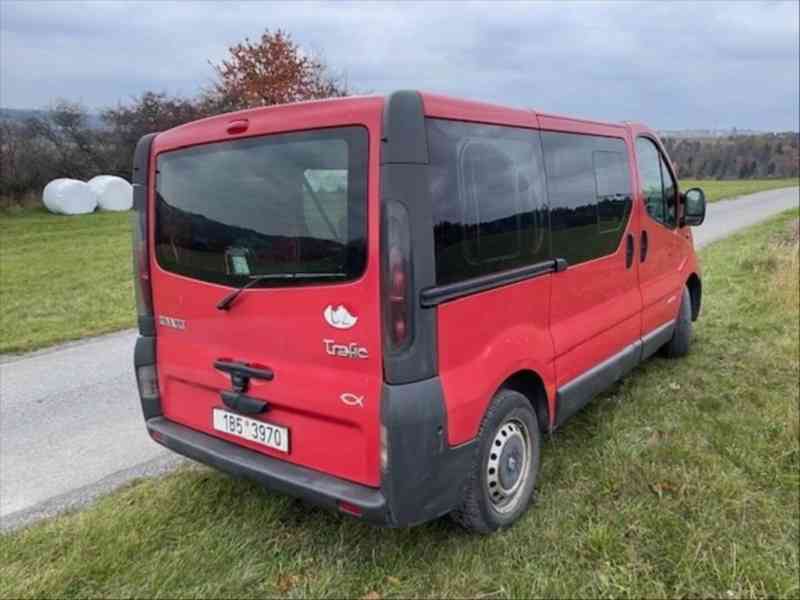 Renault Trafic 1,9   6 míst, rv 2003, 325 tis. km - foto 4