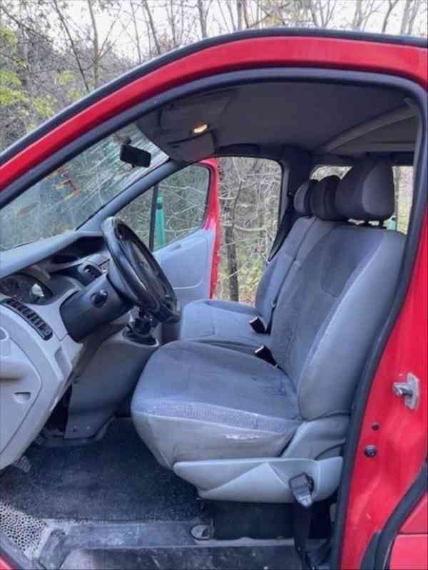 Renault Trafic 1,9   6 míst, rv 2003, 325 tis. km - foto 16
