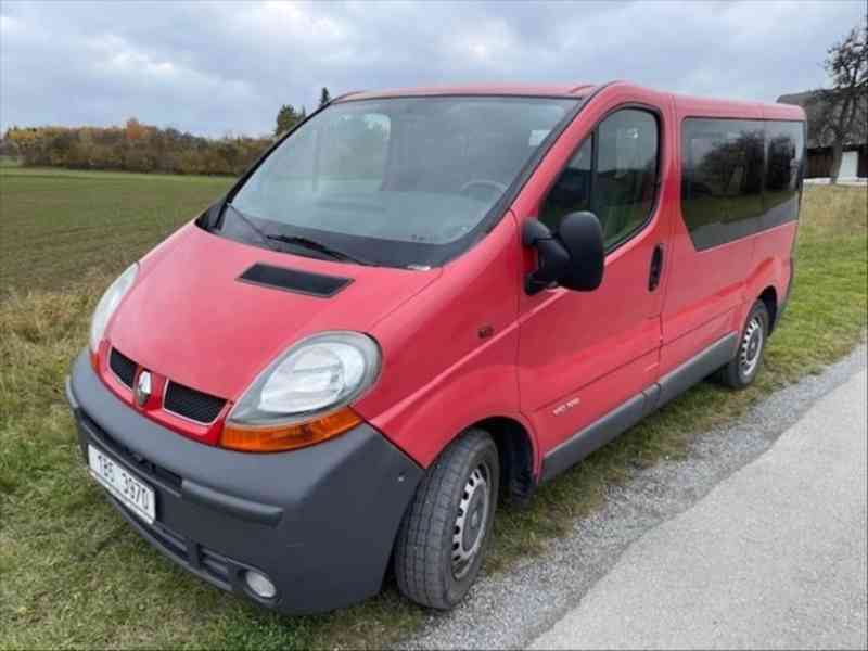 Renault Trafic 1,9   6 míst, rv 2003, 325 tis. km - foto 1