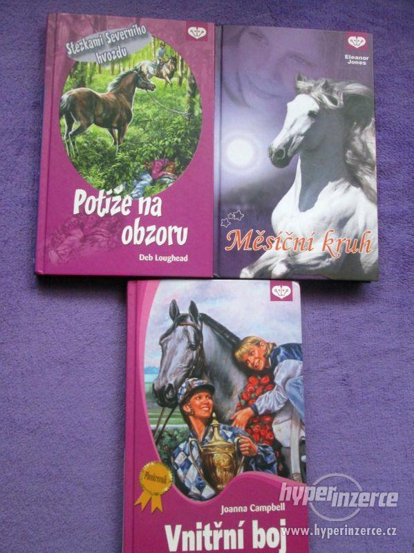 Knihy o koních pro holky - foto 4