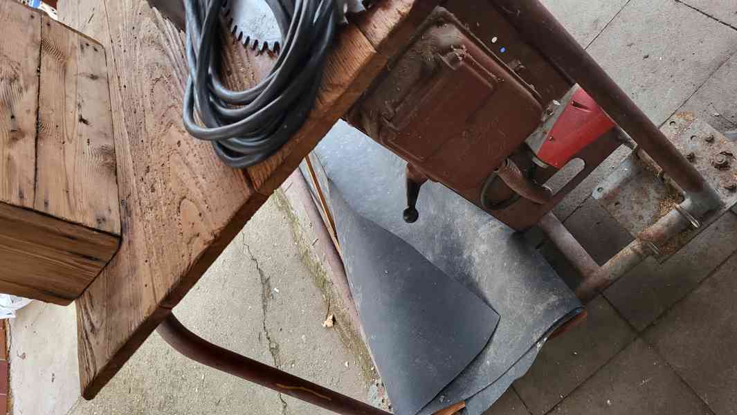 Cirkulárka - foto 3