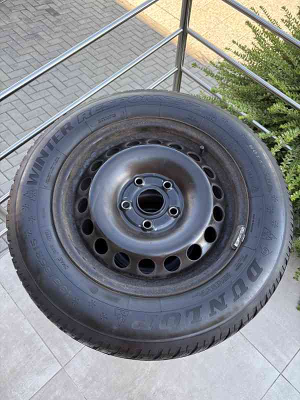 Kola na Volkswagen Touran 195/65 R15 91T M+S - foto 4