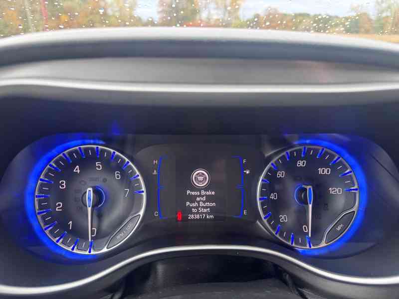  Chrysler Pacifica 3,6 Pentastar RU Touring L Kůže 2019 - foto 16