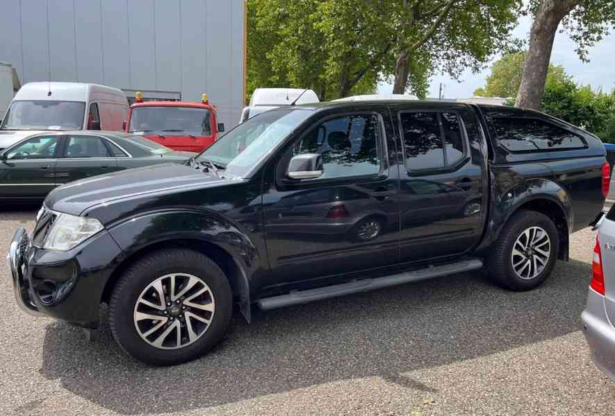 Nissan Navara 2,5DCi Hardtop 140kw - foto 6
