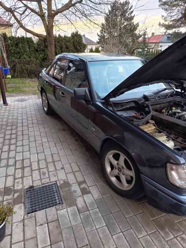 Mercedes-Benz Ostatní W124 300D - foto 5