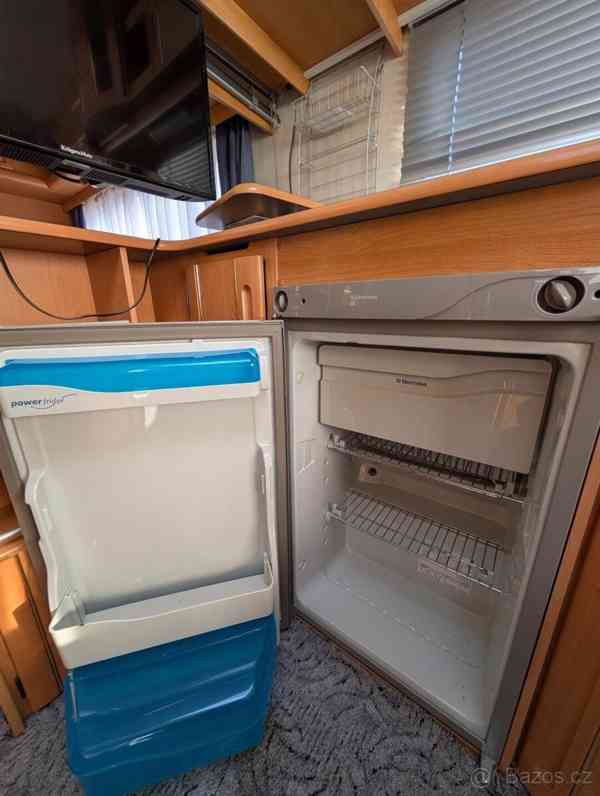 Ostatní Prodám obytný přívěs Adria 502 - foto 17