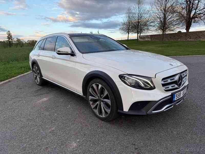 Mercedes-Benz Třídy E 2,2   d ALL TERRAIN 4matic 08/2018 E - foto 14
