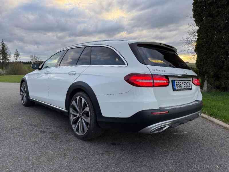 Mercedes-Benz Třídy E 2,2   d ALL TERRAIN 4matic 08/2018 E - foto 15