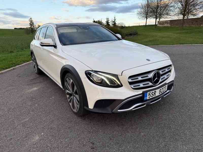 Mercedes-Benz Třídy E 2,2   d ALL TERRAIN 4matic 08/2018 E - foto 2