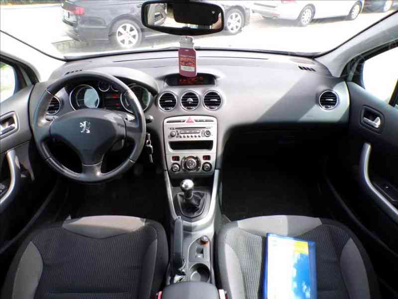 Peugeot 308 1,6 i SPORT - foto 5