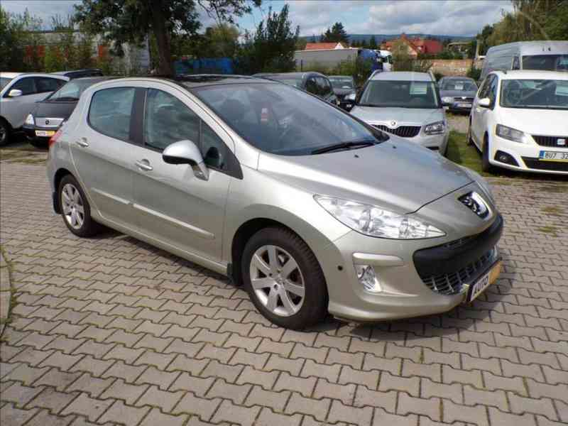 Peugeot 308 1,6 i SPORT - foto 1