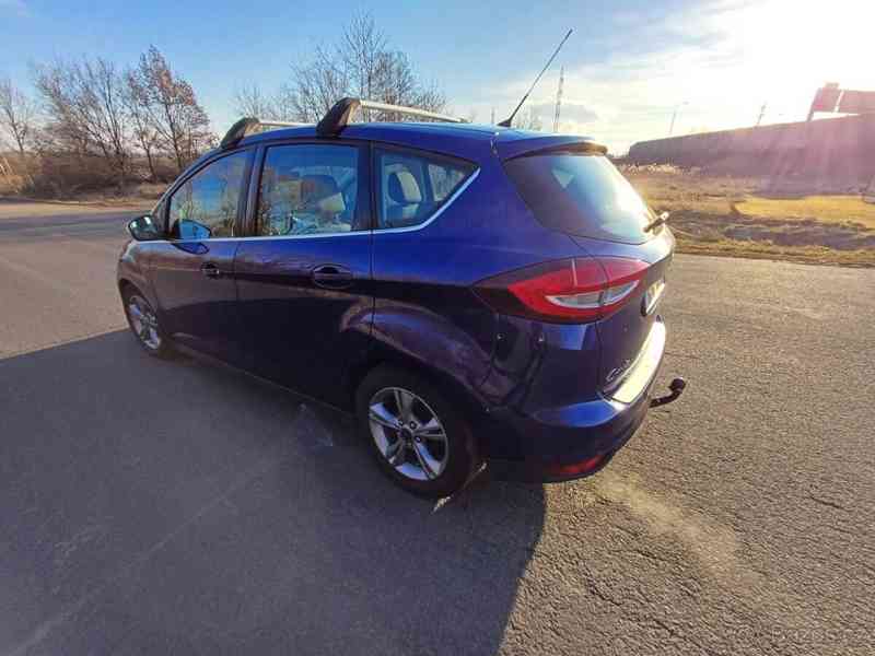 Ford C-MAX 1,0   2015, plná výbava - foto 4