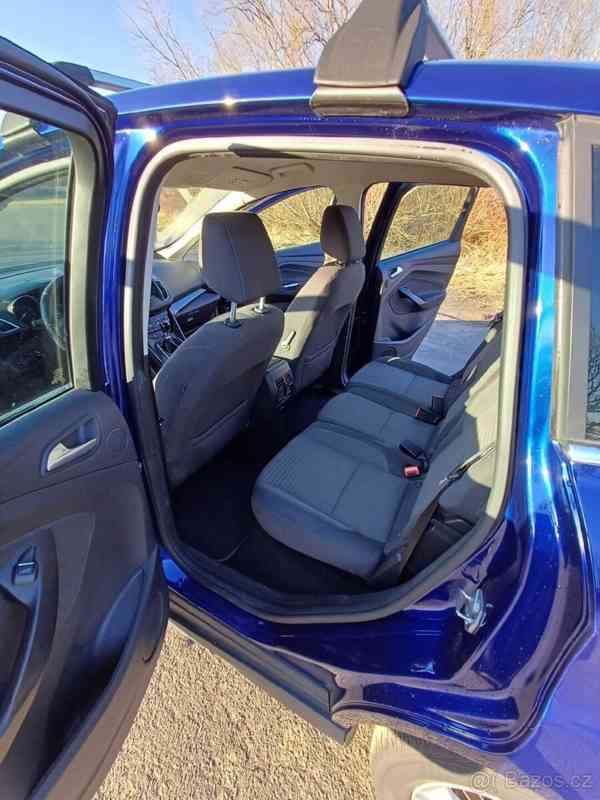 Ford C-MAX 1,0   2015, plná výbava - foto 3