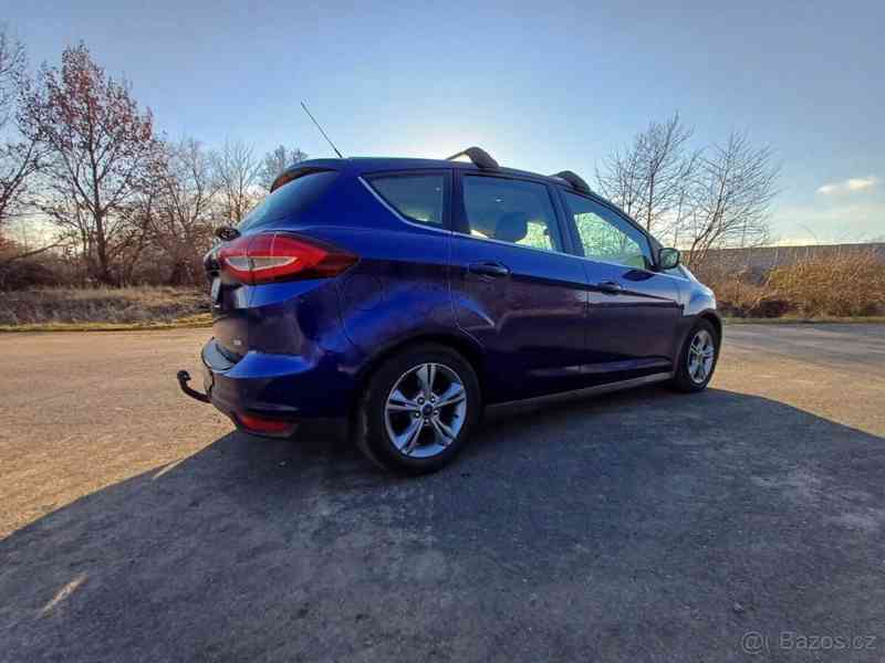 Ford C-MAX 1,0   2015, plná výbava - foto 6