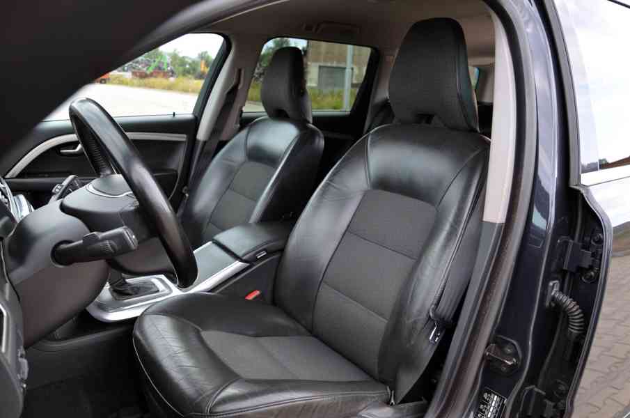 Volvo V70 Bi-Fuel 2.0T 157 kW, benzín/CNG  - foto 10