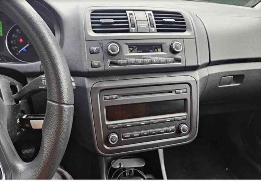 Škoda Roomster 1,6   TDI - foto 13