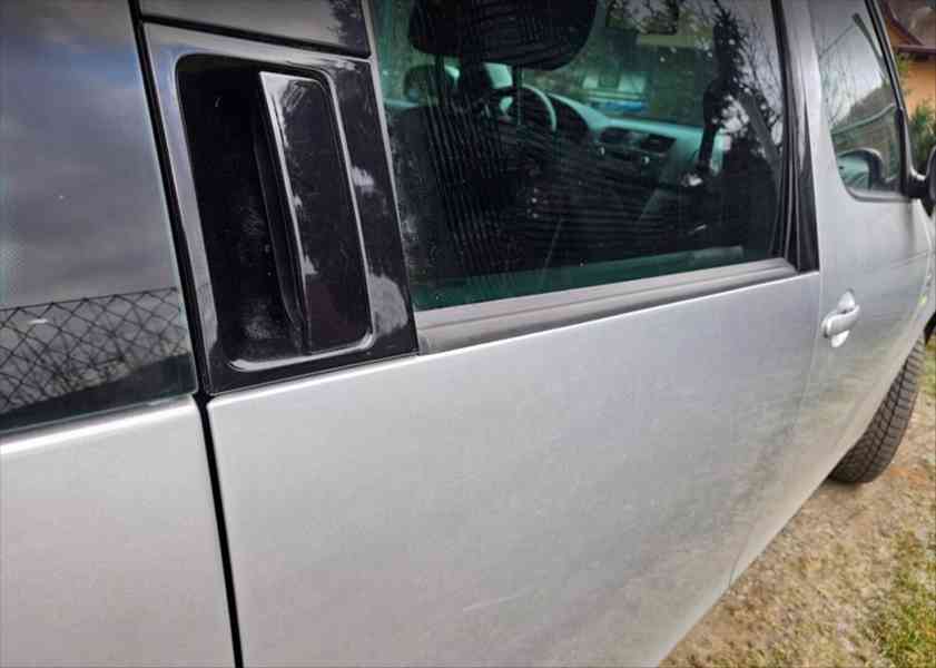 Škoda Roomster 1,6   TDI - foto 15