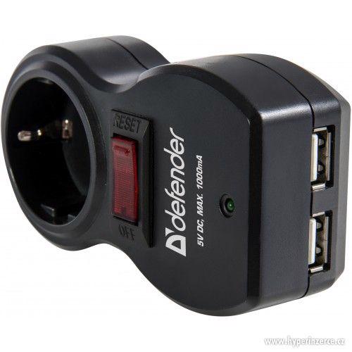 Přepěťová ochrana do zásuvky 220V + 2x USB napájecí porty - foto 3